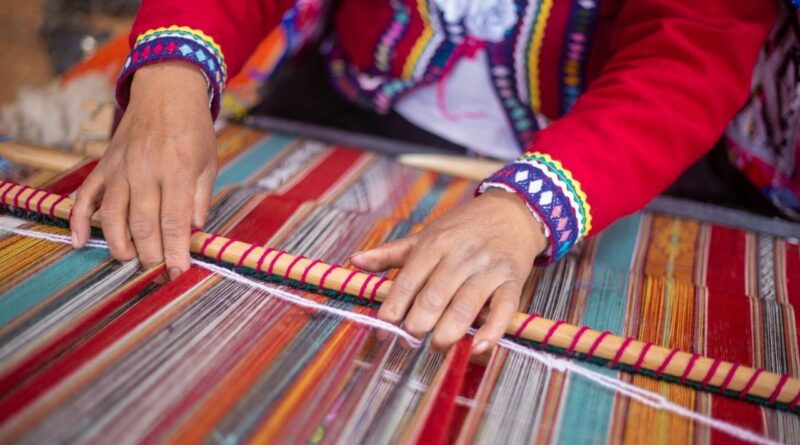 Tecnicas artesanales colombianas moda