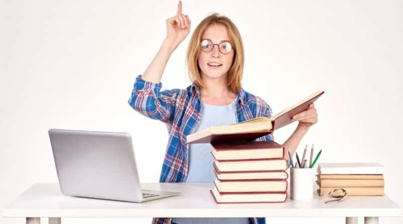 becas para estudiar en españa