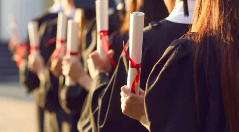 carreras universitarias más demandadas en España