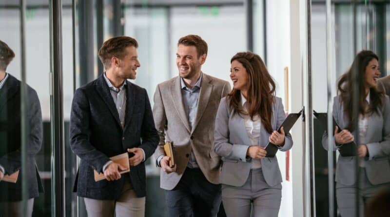 empresas que contratan en españa