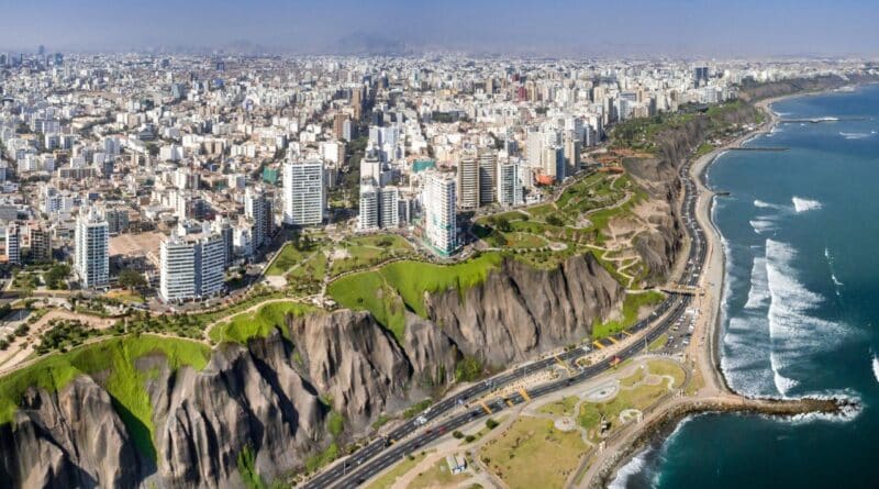 Construccion peru crecimiento urbano