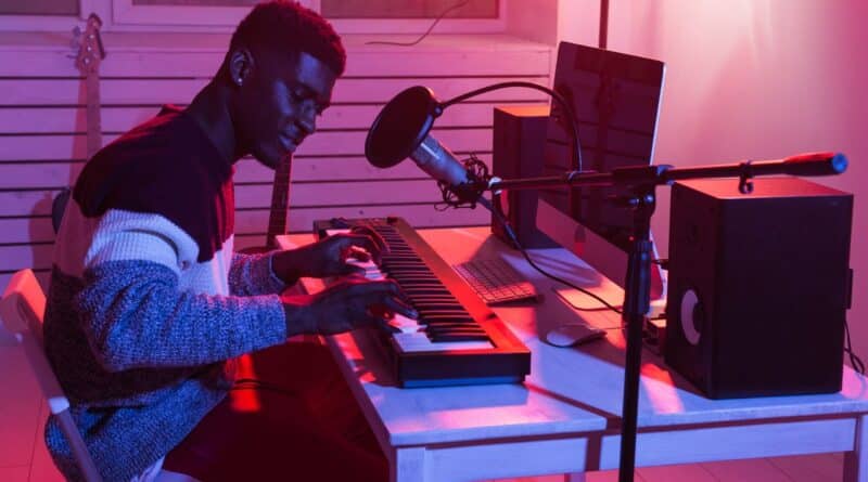 artistas sonoros latinoamericanos