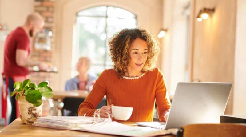 practicas remotas espana latam