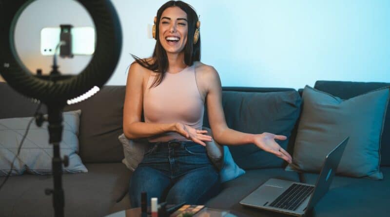 Influencers tech hispanohablantes