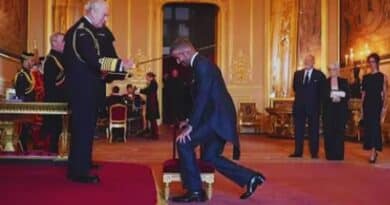 David beckham caballero rey carlos iii​