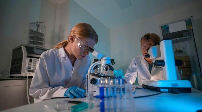 Labs investigacion espanol francia colaboracion