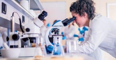 investigadores franceses España salud global